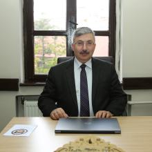 Prof. Metin ÖZDEMİR